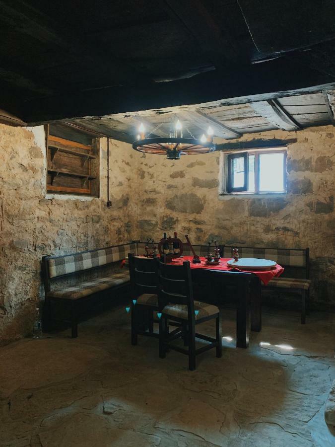 Карамановите Къщи Apriltsi  Bagian luar foto